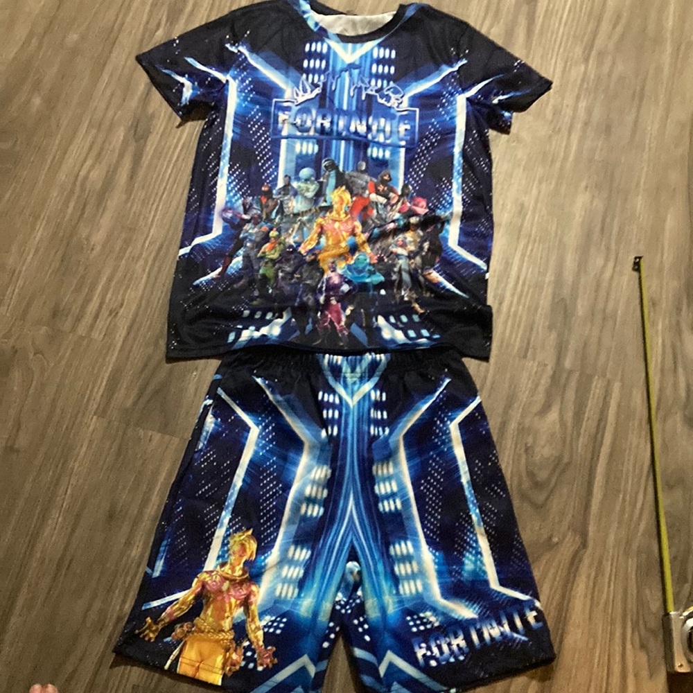 Fortnite Shorts Set Size XL